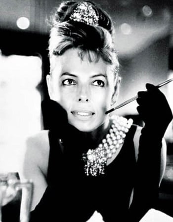 https://www.saint-etienne-hors-cadre.fr//content/uploads/2019/01/Salima-Beriouni_Audrey-Hepburn.jpg