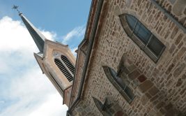 Visite Guidée de Farnay, un village niché sur son plateau