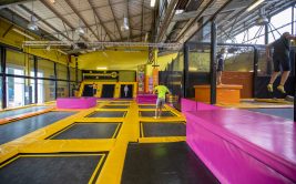 Espace multi-loisirs Trampoline Park Yellow Jump