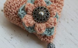 Initiation crochet : créer un bracelet ou des boucles d'oreilles
