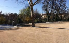 Aire de service et de stationnement camping-car