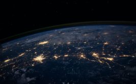 Projection - De la Terre à l'Univers