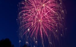 Feu d'artifice et bal
