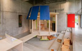 Exposition "Nos pieds d'argile" de Matali Crasset
