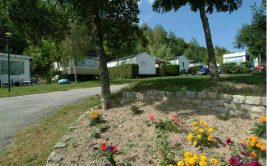 Camping des Gorges de la Loire***