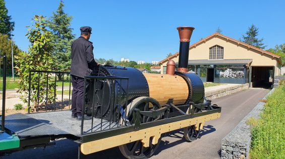 Train Andrézieux-Bouthéon