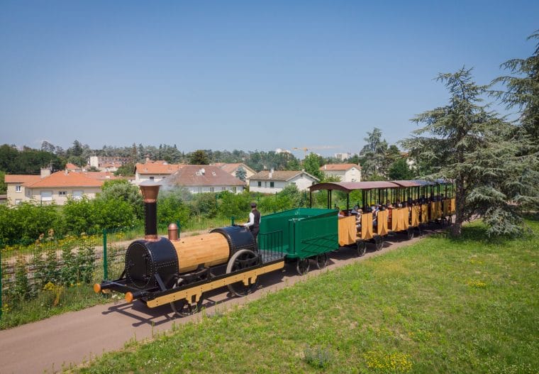 Train Andrézieux-Bouthéon
