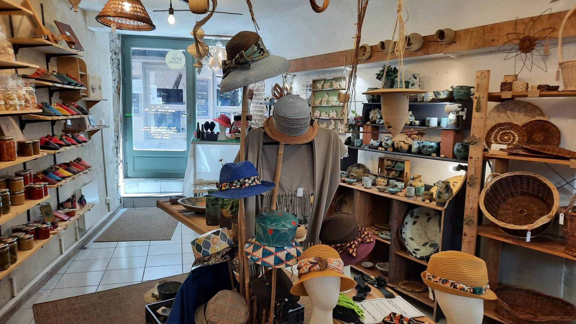 Boutique_de_createurs_Les_Cafines-Saint-Etienne_Tourisme___Congres___Audrey_Pessellon-88222