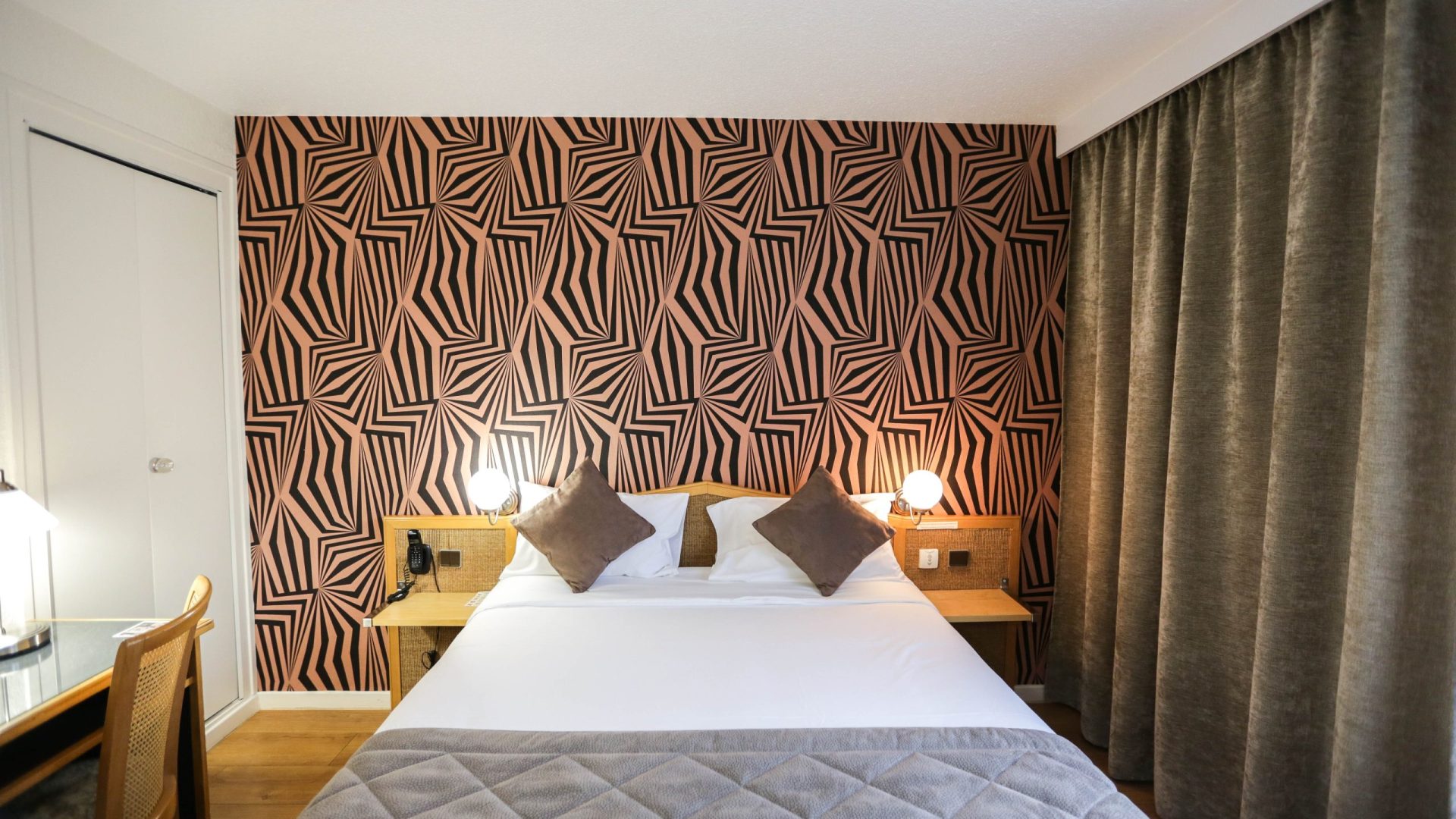 Hotel_du_Midi___chambre-Saint-Etienne_Tourisme___Congres___Marion_Dubanchet-66027