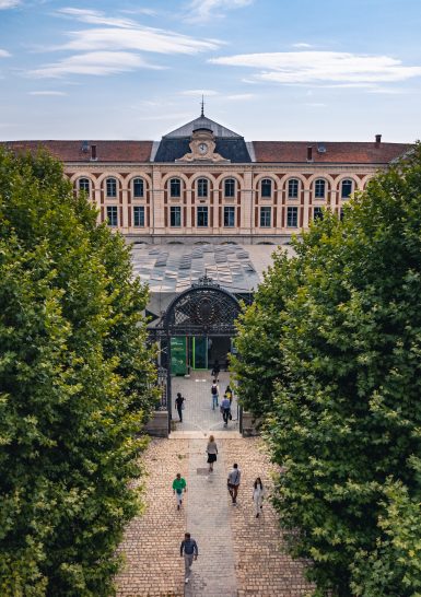 La_Cite_du_design___Place_de_la_Manufacture_d_Armes-Saint-Etienne_Tourisme___Congres___Valentin_Tissot_-_Frenchexploreur-88699