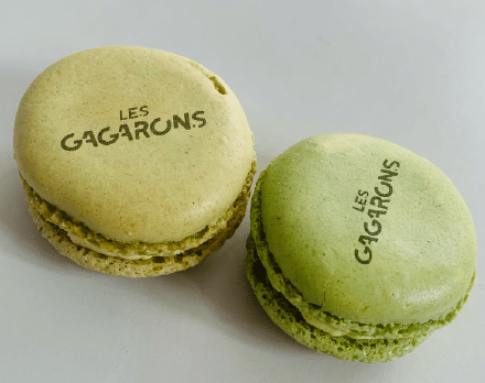 https://www.saint-etienne-hors-cadre.fr/content/uploads/2024/11/Macarons-e1732115422250.png