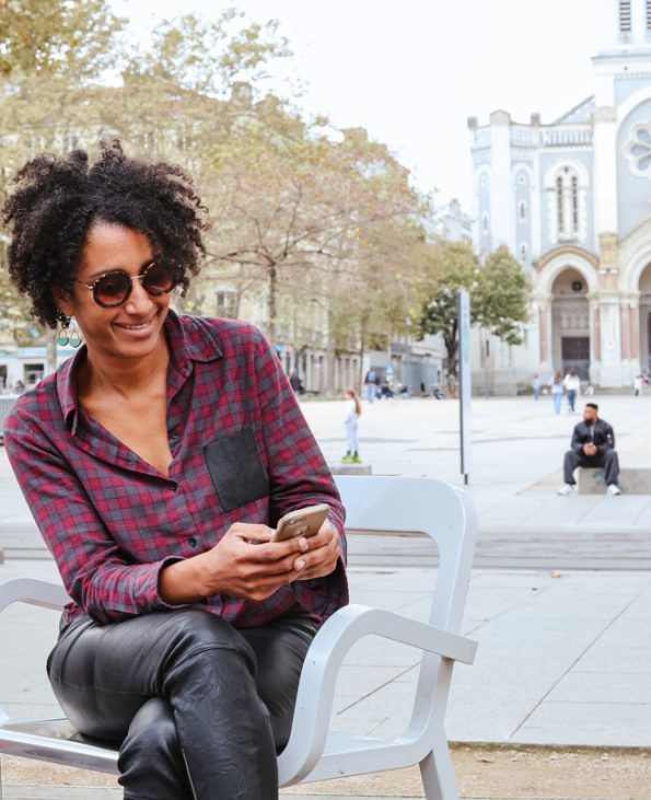On reste en contact avec la newsletter mensuelle