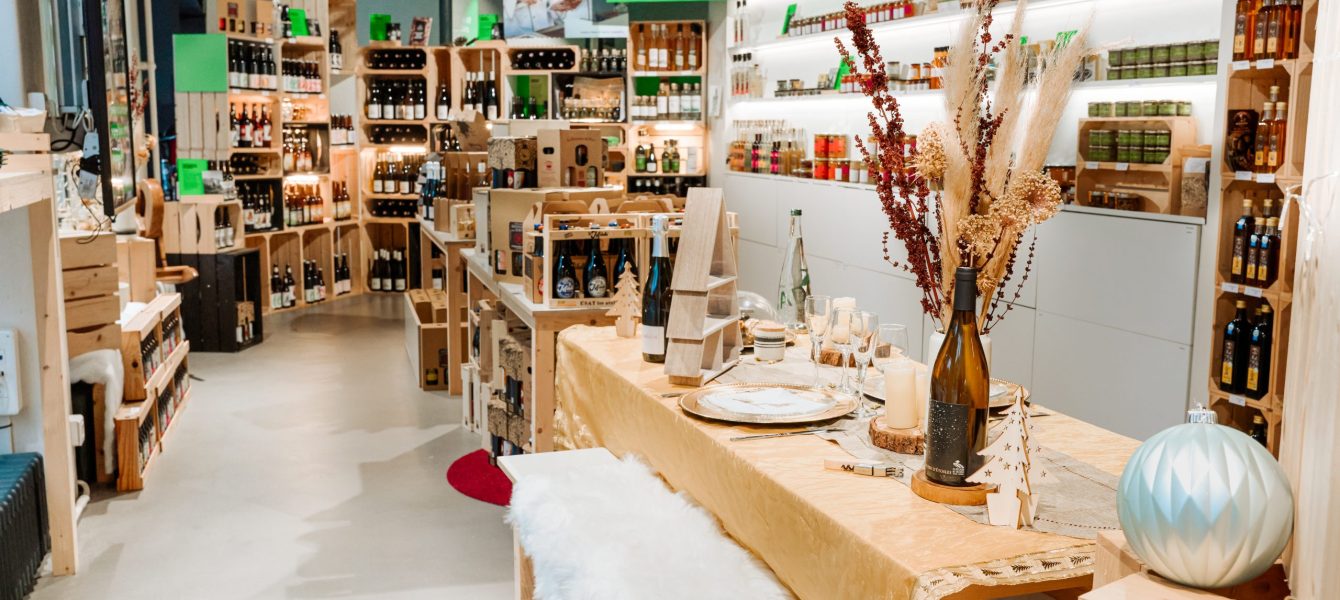 Le_Magasin_Saint-Etienne_Hors_Cadre___Boutique_Office_de_Tourisme-Saint-Etienne_Tourisme___Congres___Eva_Ferrante-90174-scaled